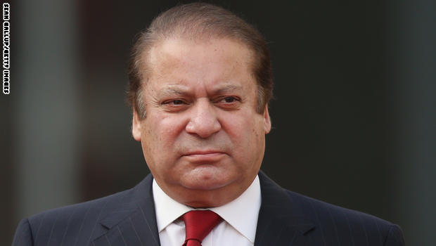 رئيس وزراء باكستان يستقيل من منصبه بعد صدور حكم المحكمة العليا بعدم أهليته