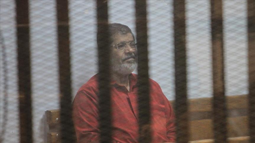 نجلا «مرسي»: مرّ على احتجاز والدنا 1000 يوم وزيارته ممنوعة