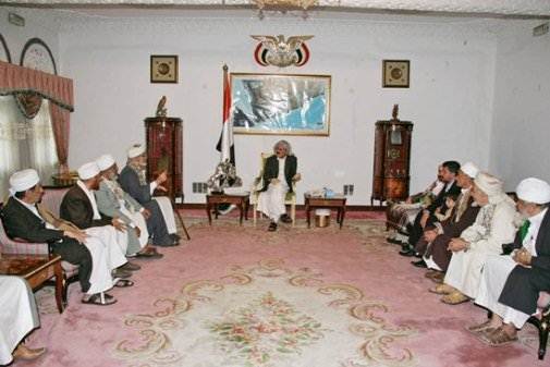 الرئيس عبد الله صالح في لقاءه اليوم بـ رئيس واعضاء جمعية علماء ا