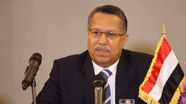 رئيس الحكومة الشرعية يطالب بالعفو عن «أحمد علي صالح»: منا ونحن منه وعفى الله عما سلف